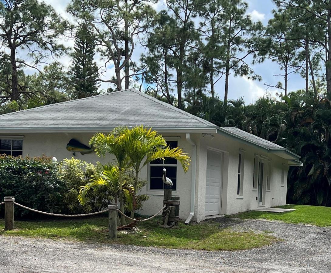 Private Tropical Paradise Guesthouse! Loxahatchee 외부 사진